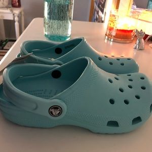 Never worn Crocs 🐊